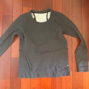 Lululemon Sweatshirt (Size 6)